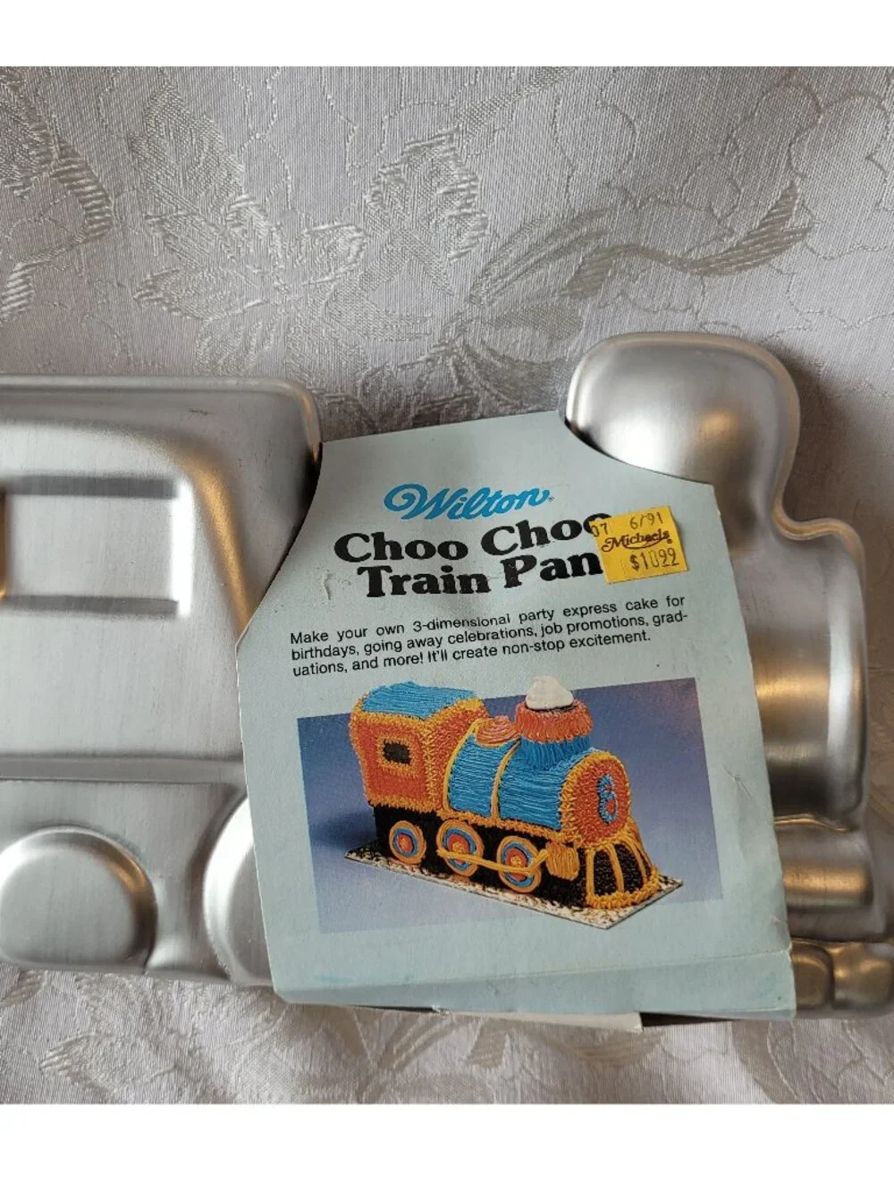 Vintage Wilton 3D Stand Up Choo Choo Train Cake pan New 90s